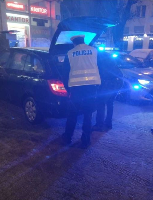 Policjanci kontrolowali przewozy osób „na aplikację” w Rzeszowie (ZDJĘCIA)