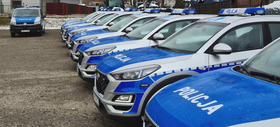 Nowe samochody dla podkarpackiej Policji! (FOTO)