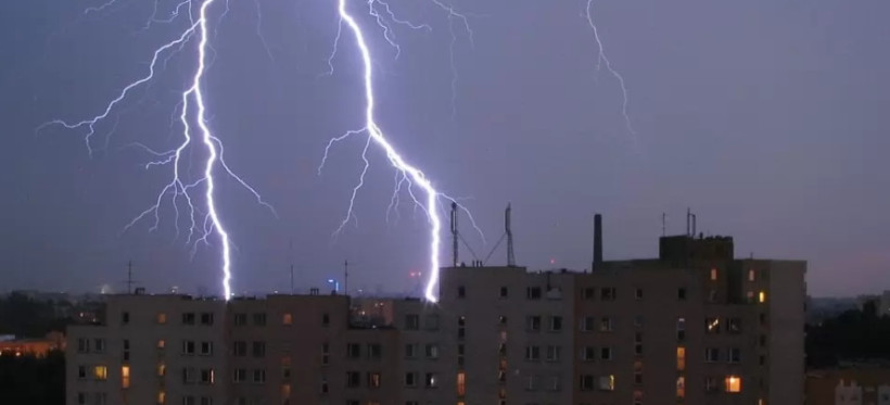 PODKARPACIE. Uwaga! Ostrzeżenie meteo przed burzami!