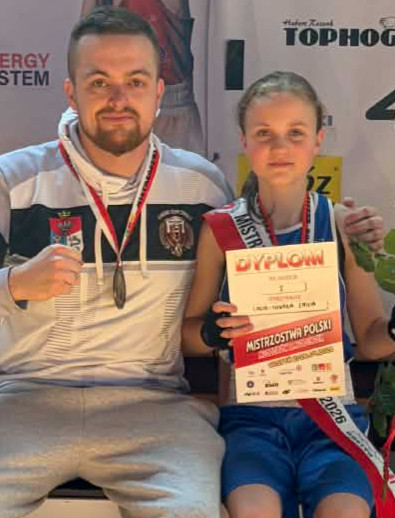 BOKS: Złoto dla Klubu Bokserskiego SA! Emilia Lasik-Suwała najlepsza w kraju