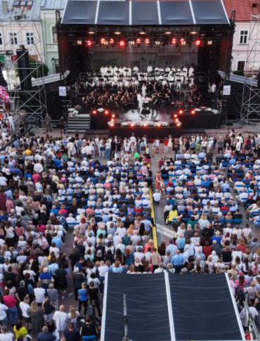 „Rozpaleni Duchem” 2026. Wielki koncert na sanockim Rynku [VIDEO, ZDJĘCIA]