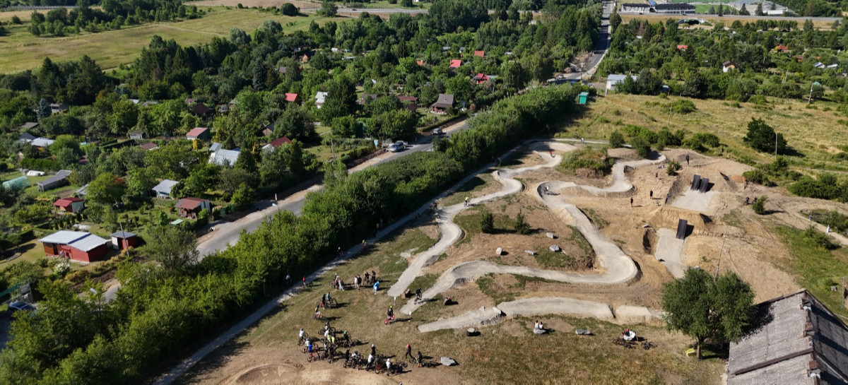BIKE PARK „Prochownia” – nowy teren rowerowy w Sanoku (VIDEO, ZDJĘCIA)