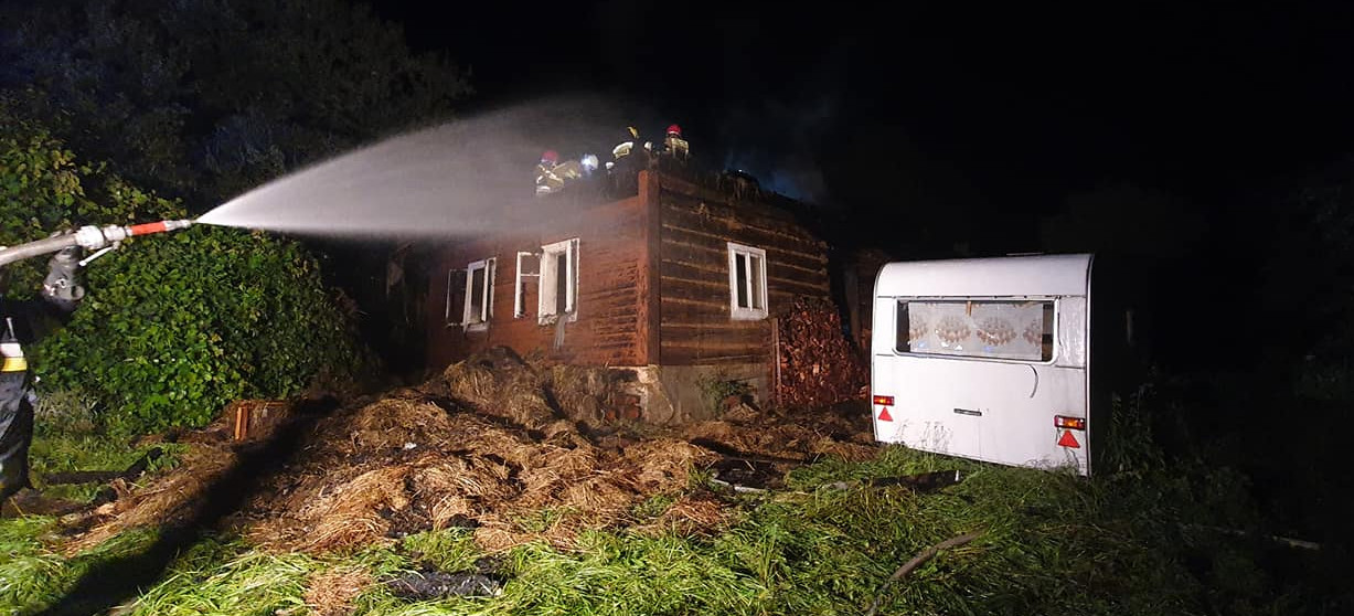 Pożar budynku mieszkalnego w Golcowej (ZDJĘCIA)