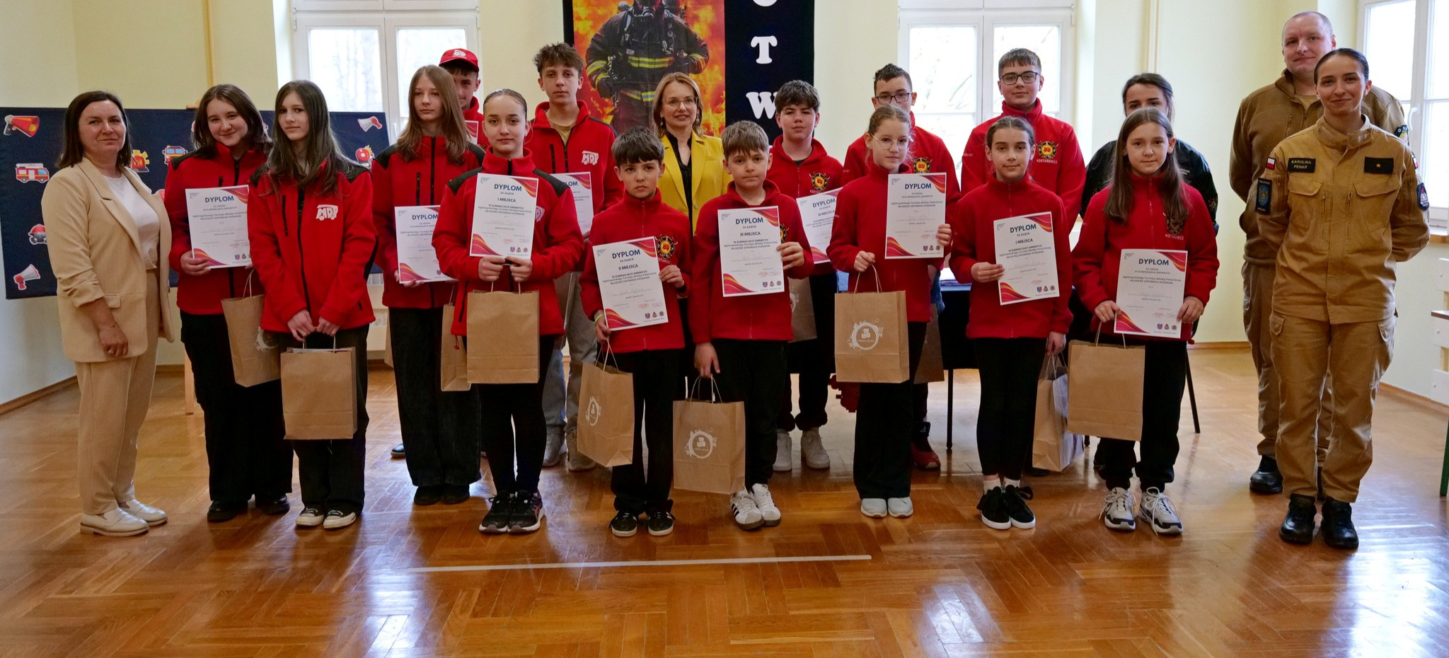 GMINA SANOK: Młodzi strażacy-ochotnicy zmierzyli się w Pisarowcach [ZDJĘCIA]