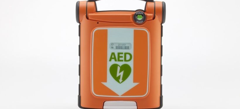 Nowość w Rzeszowie! Przystanek i autobus MPK z defibrylatorami AED