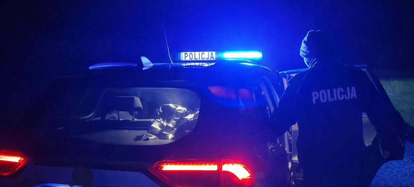 TYRAWA WOŁOSKA: O krok od tragedii na krajowej „28”! Mężczyzna leżał na środku jezdni