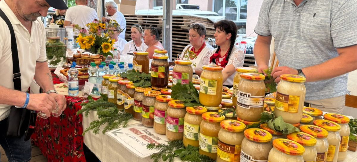 30 edycja Agrobieszczadów. Wielkie święto w Lesku. Gwiazdą wieczoru BACIARY [VIDEO, ZDJĘCIA]