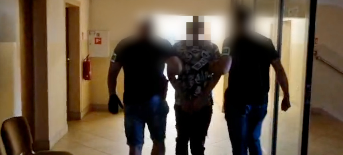 DĘBICA. Odpowie za narkotyki i nielegalne posiadanie broni