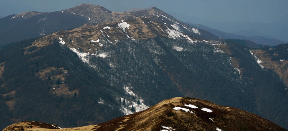 Bieszczady czekają na turystów. Szlaki są drożne.