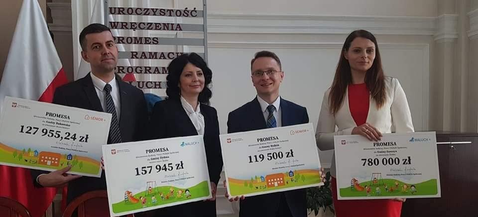GMINA BUKOWSKO: 130 tys. zł promesy na Klub Senior+