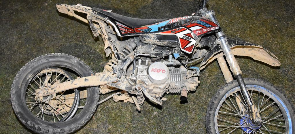 Pijany 17-latek rozbił motocykl w Pruchniku. Jechał bez kasku, prawa jazdy i ubezpieczenia