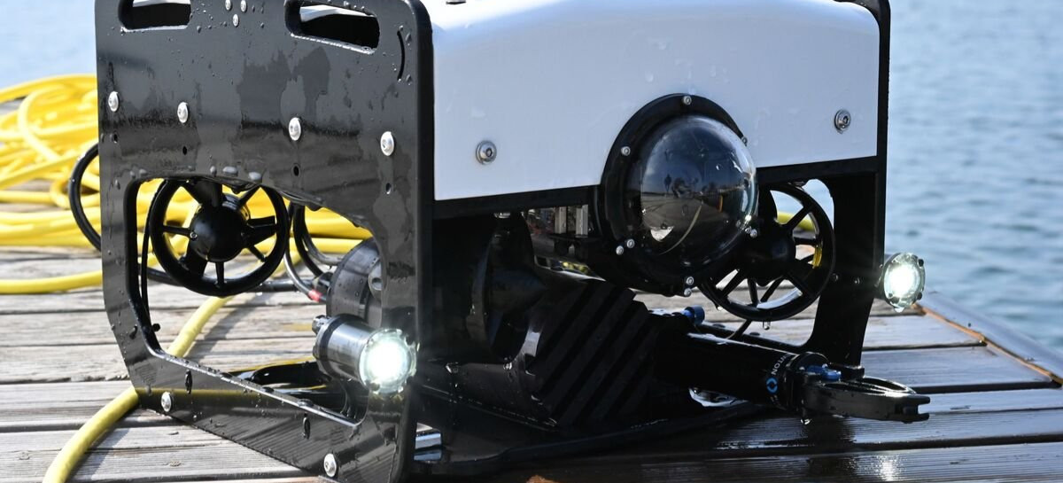 Nowoczesna technologia pod taflą wody. Podkarpaccy kontrterroryści z nowym sprzętem [ZDJĘCIA]