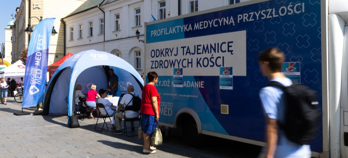 Tłumy na bezpłatnych badaniach w Rzeszowie. Tegoroczne Senioralia pod znakiem zdrowia