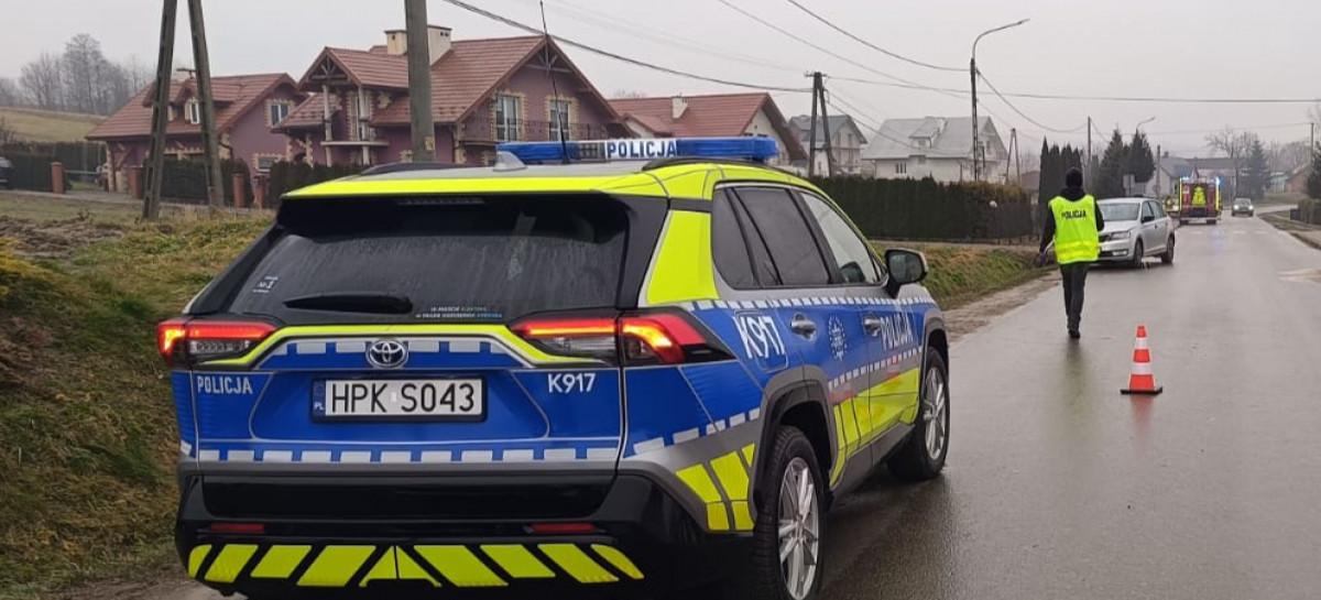 NIEBIESZCZANY: Tragedia na drodze. Nie żyje 76-letnia kobieta