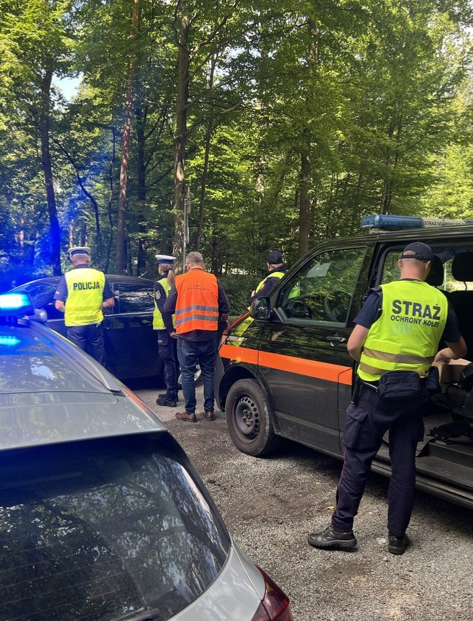 Wspólne działania leżajskich policjantów z funkcjonariuszami Straży Ochrony Kolei