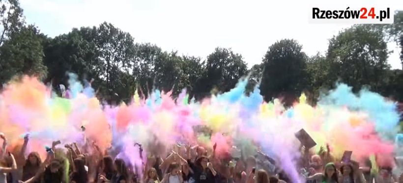 Szaleństwo kolorów już wkrótce w Rzeszowie. Będą też pokazy balonów i tańca ognia!
