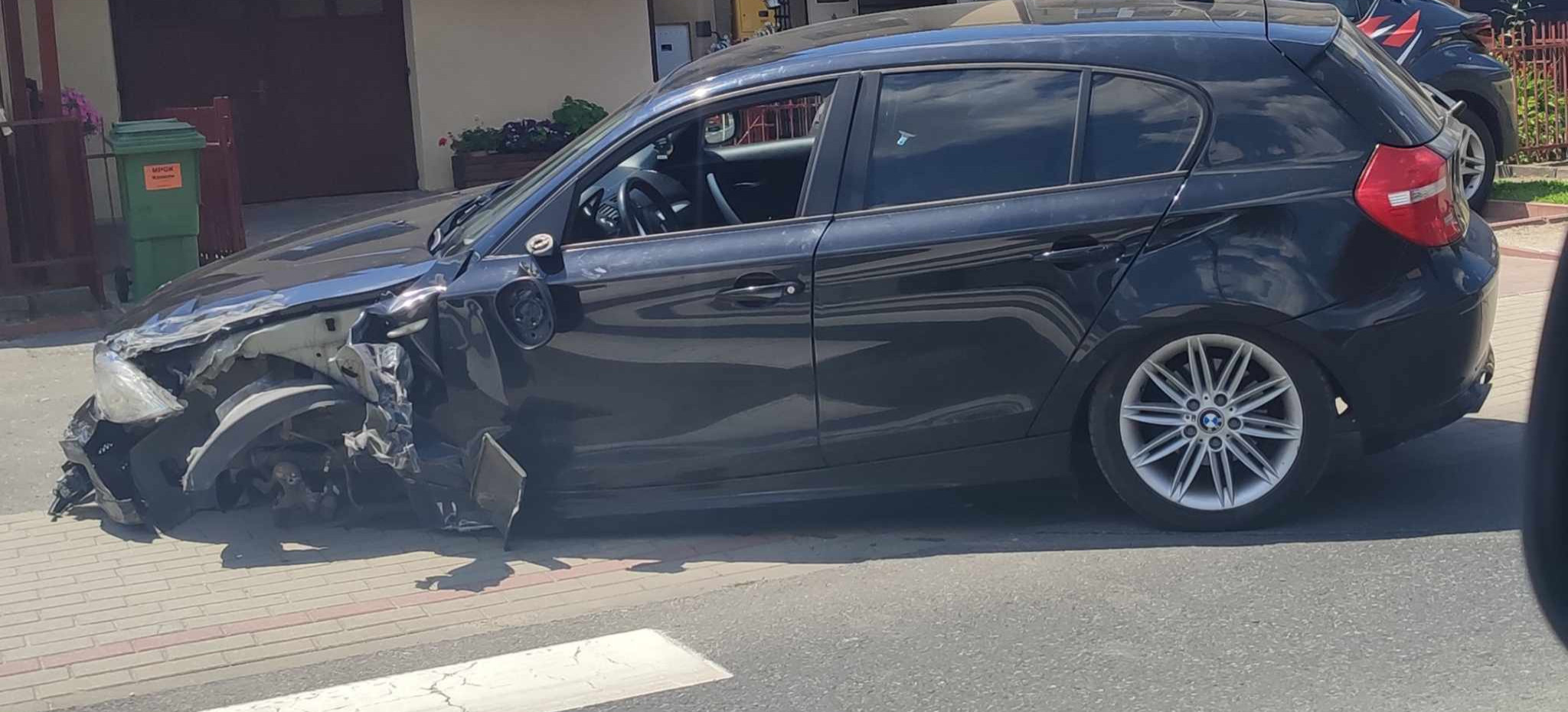 RZESZÓW. Kierowca BMW spowodował wypadek i uciekł z miejsca zdarzenia (ZDJĘCIA)