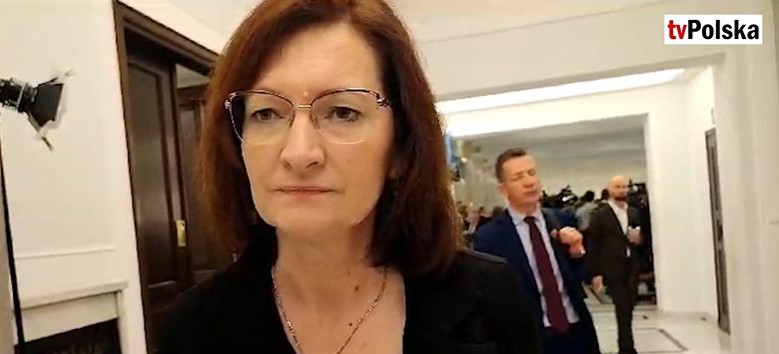EWA LENIART: Decyzja minister klimatu spowodowała bezrobocie na Podkarpaciu! (VIDEO)
