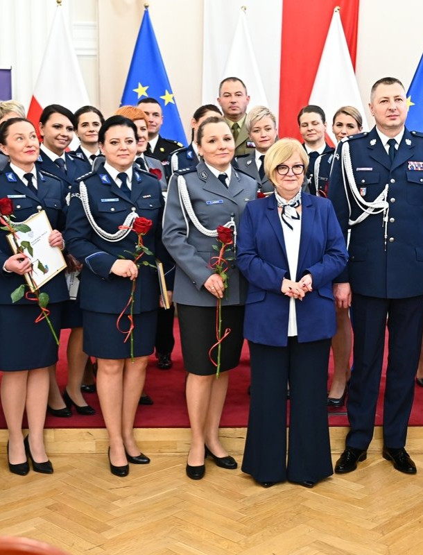 Sto lat kobiet w Policji [VIDEO, ZDJĘCIA]