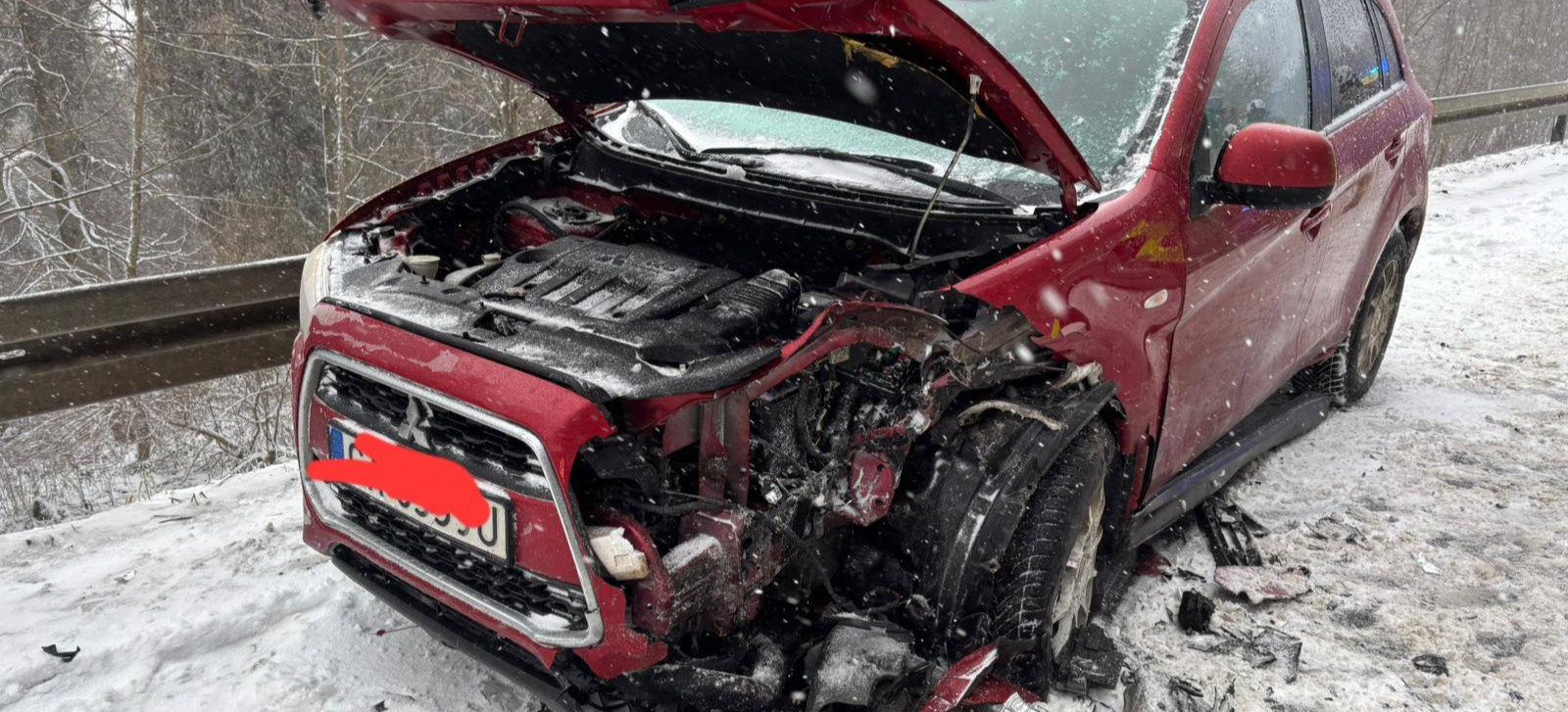 Zderzenie dwóch samochodów w Lutowiskach. Pięć osób trafiło do szpitala