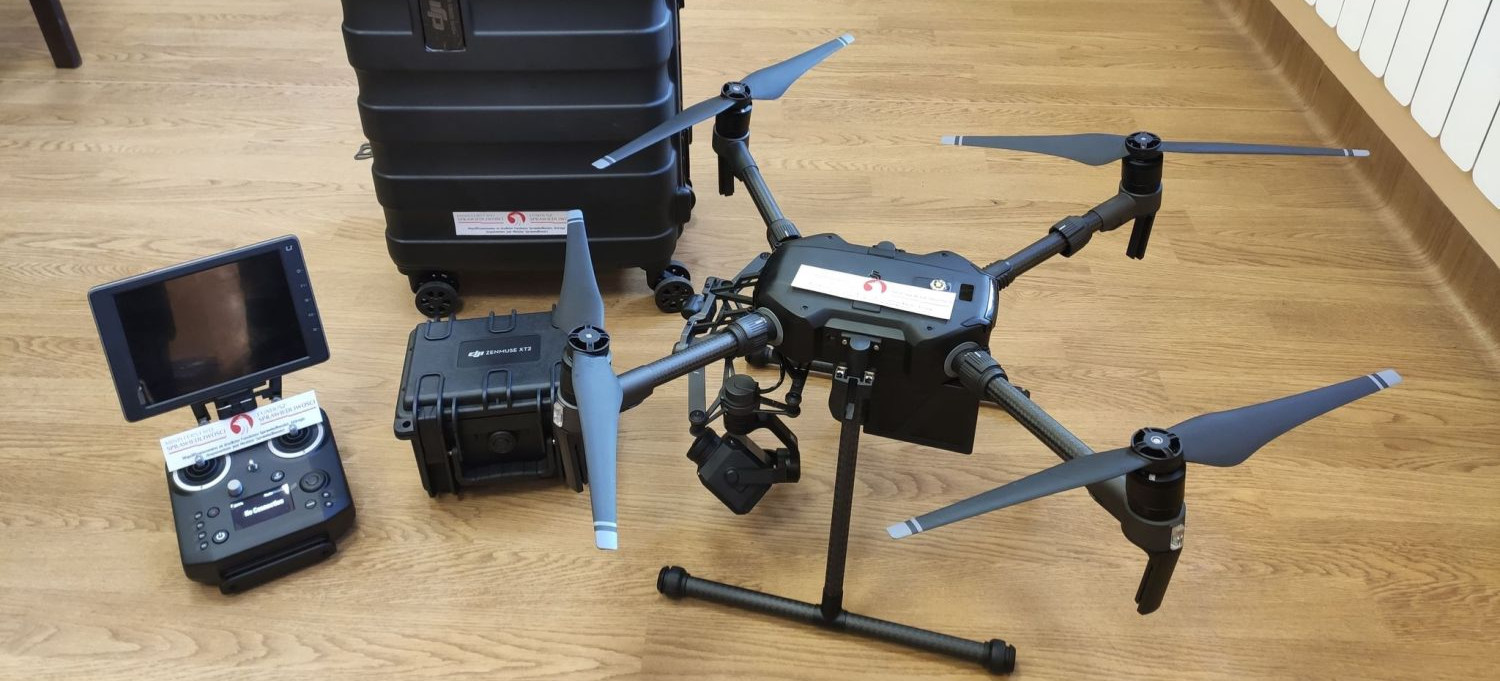 NIEBIESZCZANY: Nowoczesny dron dla jednostki OSP. Bezcenna pomoc podczas poszukiwań (VIDEO, ZDJĘCIA)
