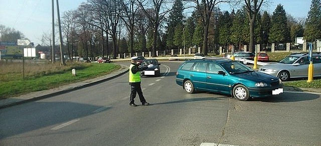BRZOZÓW: Akcja Znicz 2019. Mogą być utrudnienia! SPRAWDŹ!