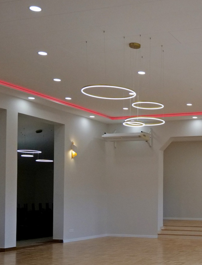 GMINA SANOK: Metamorfoza domu kultury w Niebieszczanach [ZDJĘCIA]