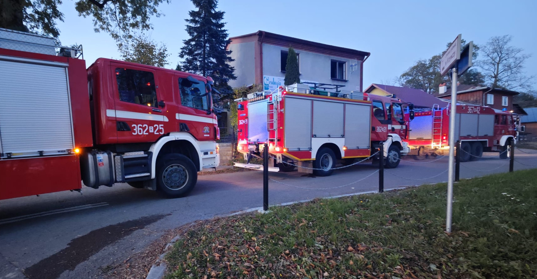 Pożar w domu jednorodzinnym. Zginął mężczyzna (FOTO)