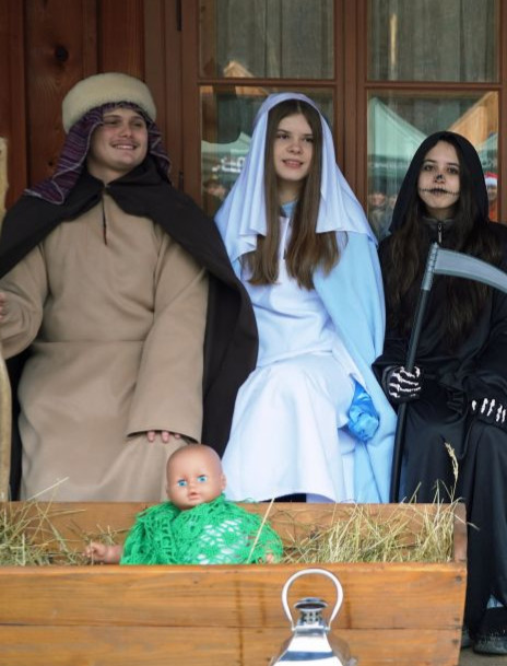 SANOK: Magia Świąt na Rynku Galicyjskim. Za nami XIV Jarmark Bożonarodzeniowy [VIDEO, ZDJĘCIA]