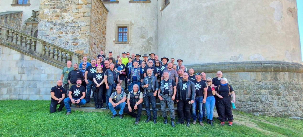 Motocykliści na historycznym szlaku. Śladami gen. Stanisława Maczka