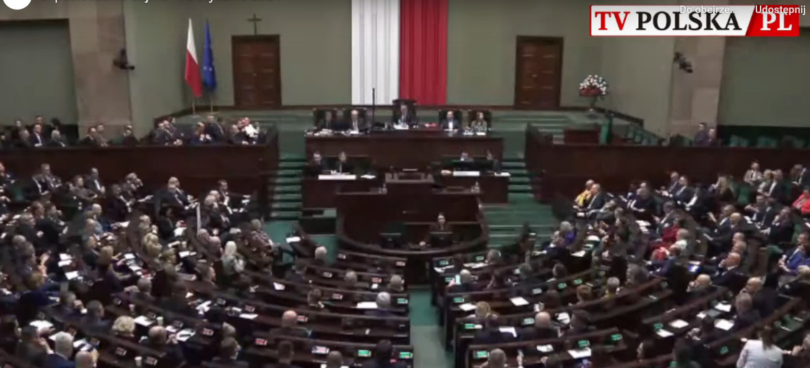 TVPOLSKA.PL: Sejm przyjął ustawę budżetową (TRANSMISJA)