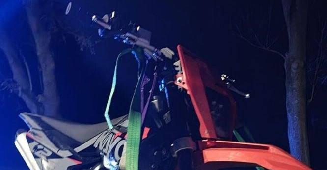 Miał tylko 14 lat i jechał motocyklem! Policja zatrzymała go do kontroli