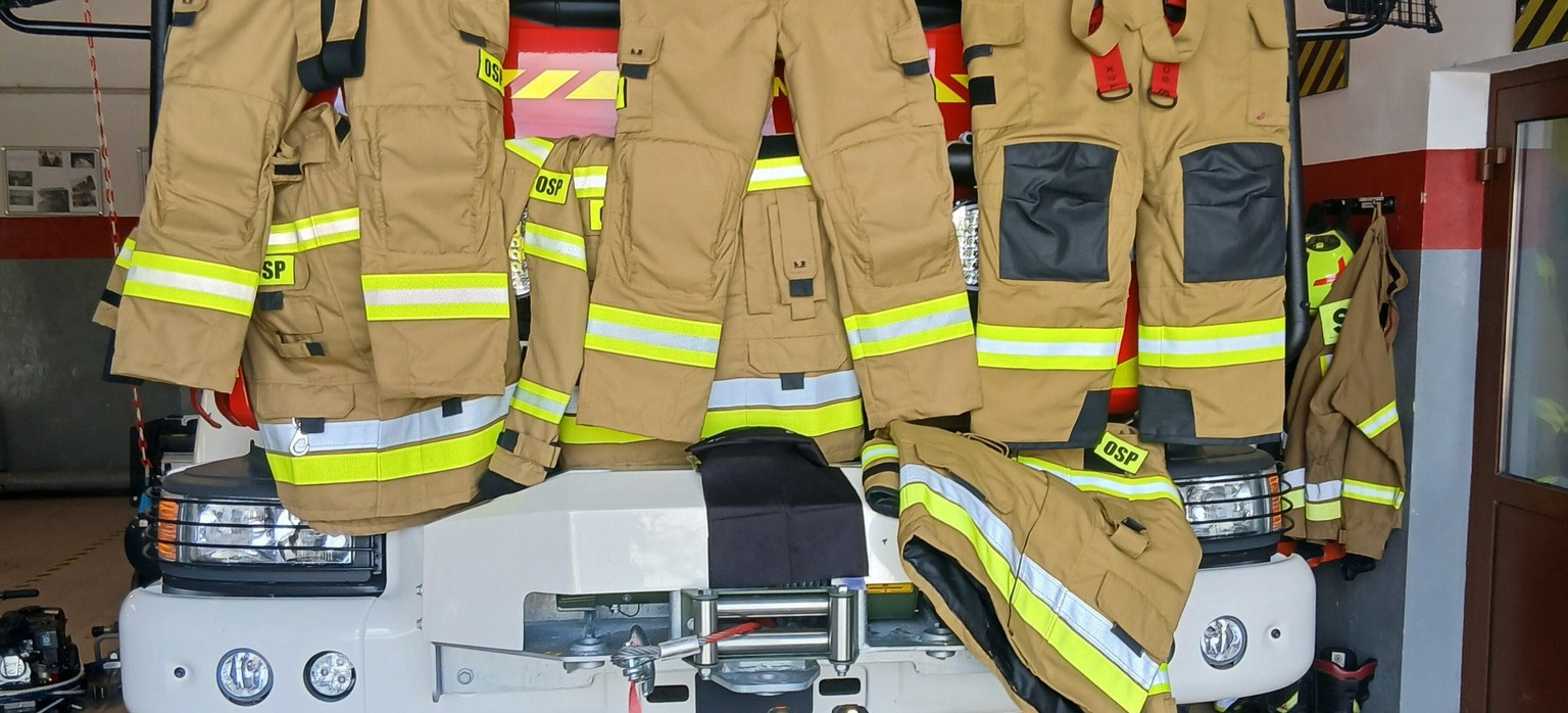 ZAGÓRZ: Nowe mundury i sprzęt dla strażaków. To efekt współpracy z zarządami osiedli