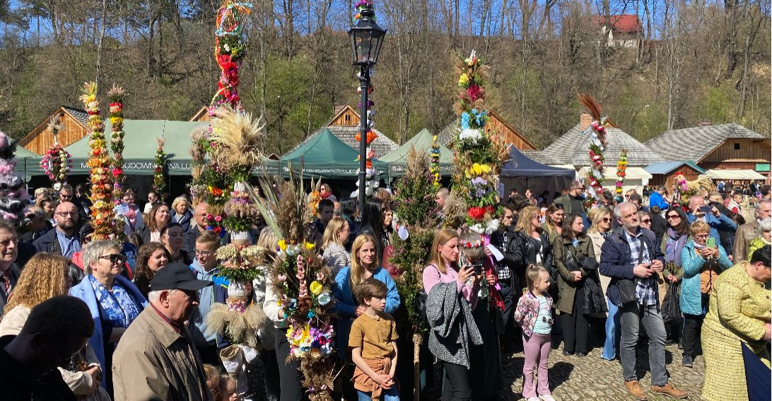 SANOK: XII Konkurs na Palmę Wielkanocną! Kto przygotuje najpiękniejsze rękodzieło?