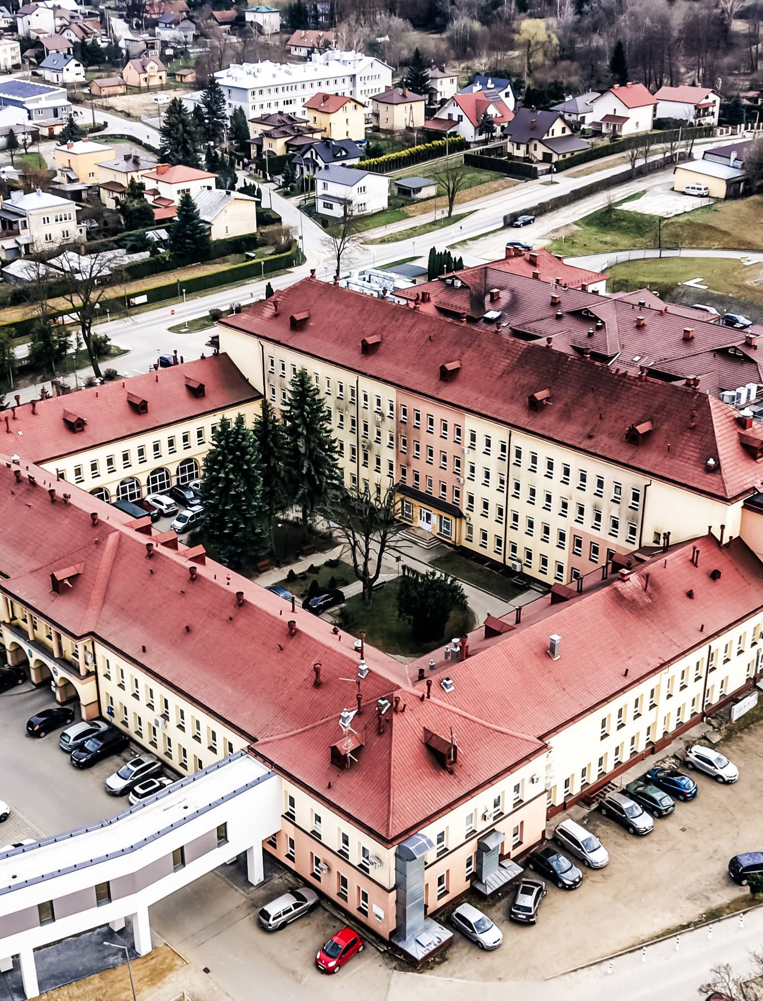Czarny tydzień w sanockim szpitalu. „Szpitalne łóżko poczeka, choroba nie!”
