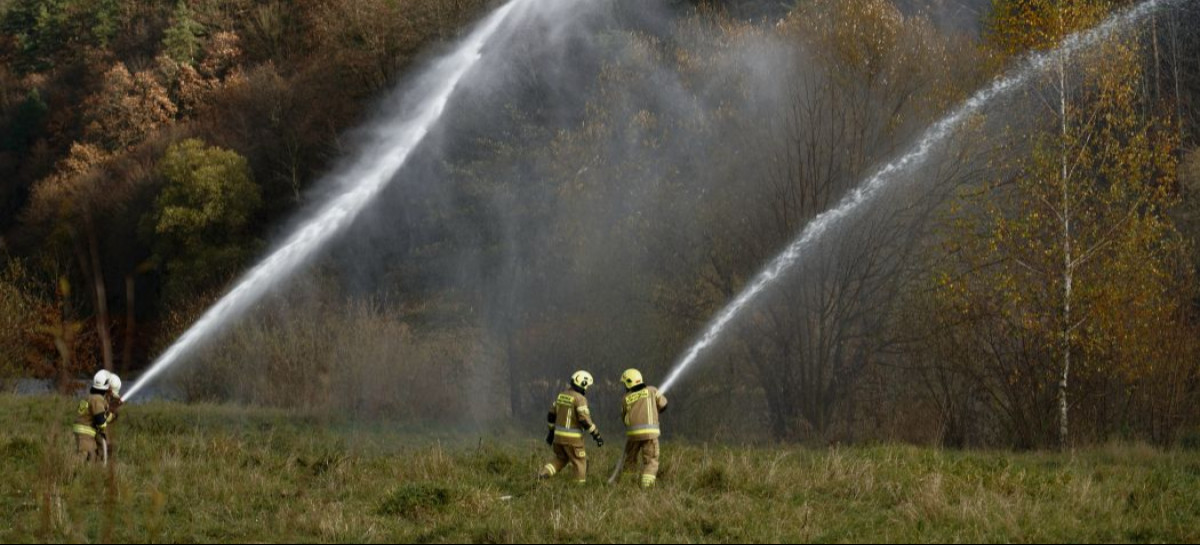 GMINA SANOK: Strażacy z Polski i Słowacji wspólnie doskonalili umiejętności w Tyrawie Solnej [ZDJĘCIA]