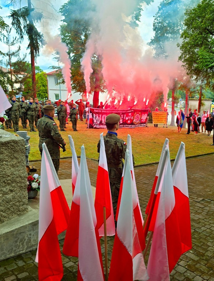 Żołnierze oddali hołd pomordowanym. 83 rocznica Rzezi Wołyńskiej