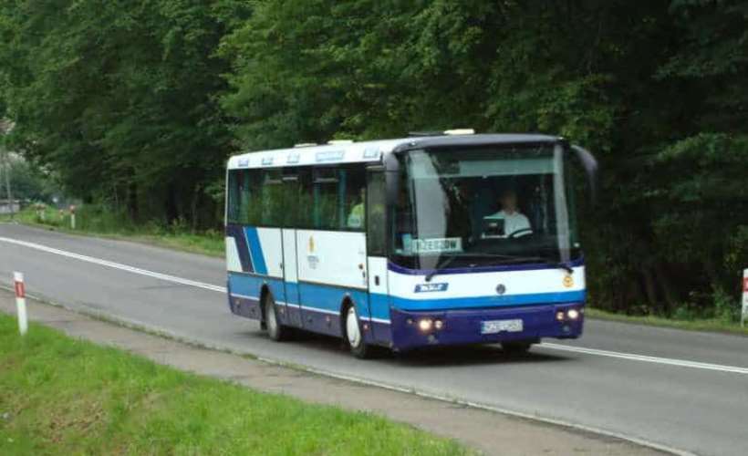 Jurowce_autobus_do_Rzeszówa-845x473