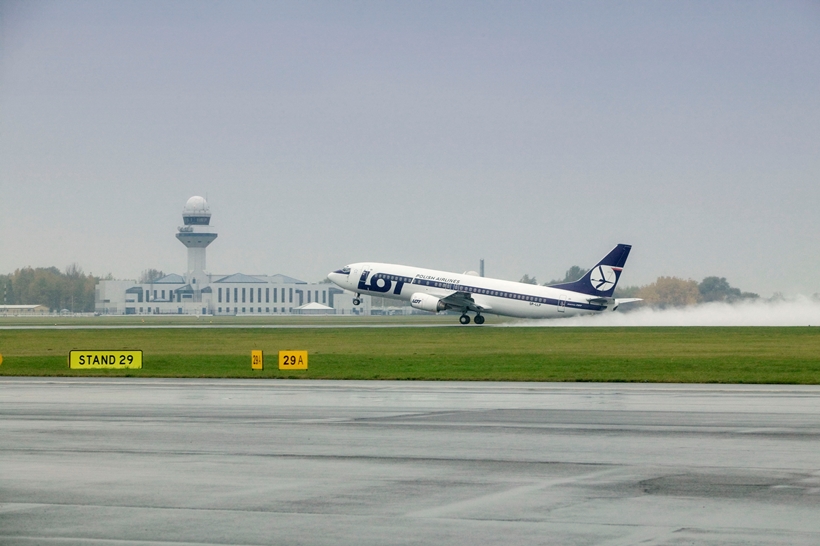 LOT+Boeing+737+(1)