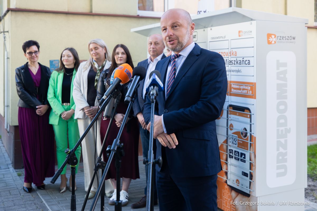 Urzędomat w Rzeszowie-01